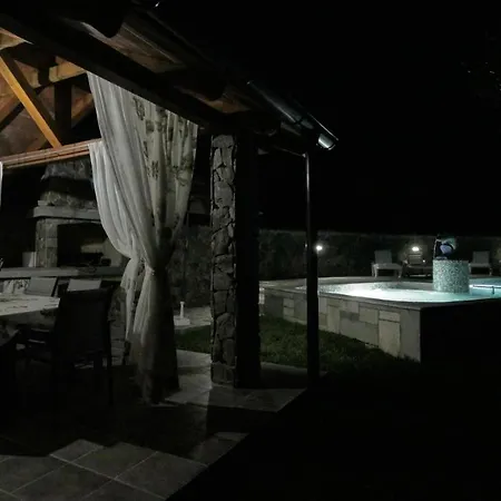 Villa Neval Gostinjac Exterior photo